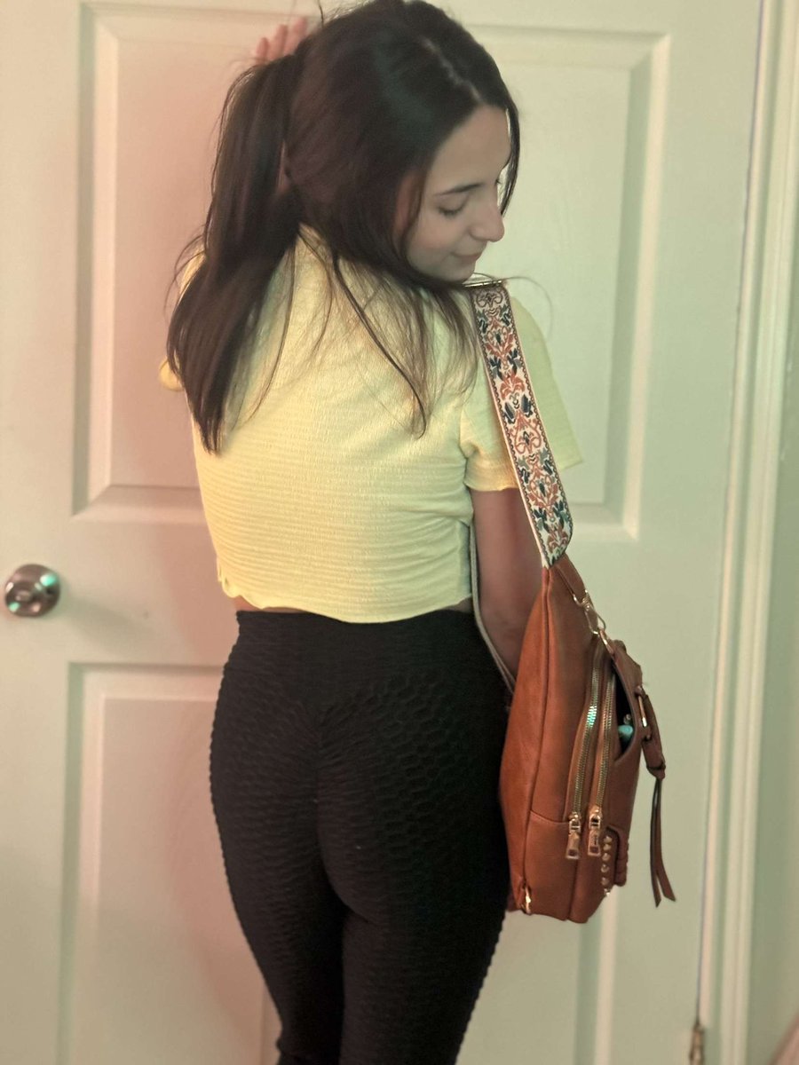 Juicy_Jace3's tweet photo. i need a shopping day 😩

#shopping #cashapp #contentcreator #onlyfans #spicycreator #spicycontent #contentmarketing #repost #share #follow #like #LikeForLikes https://t.co/GfjtxbLNUP