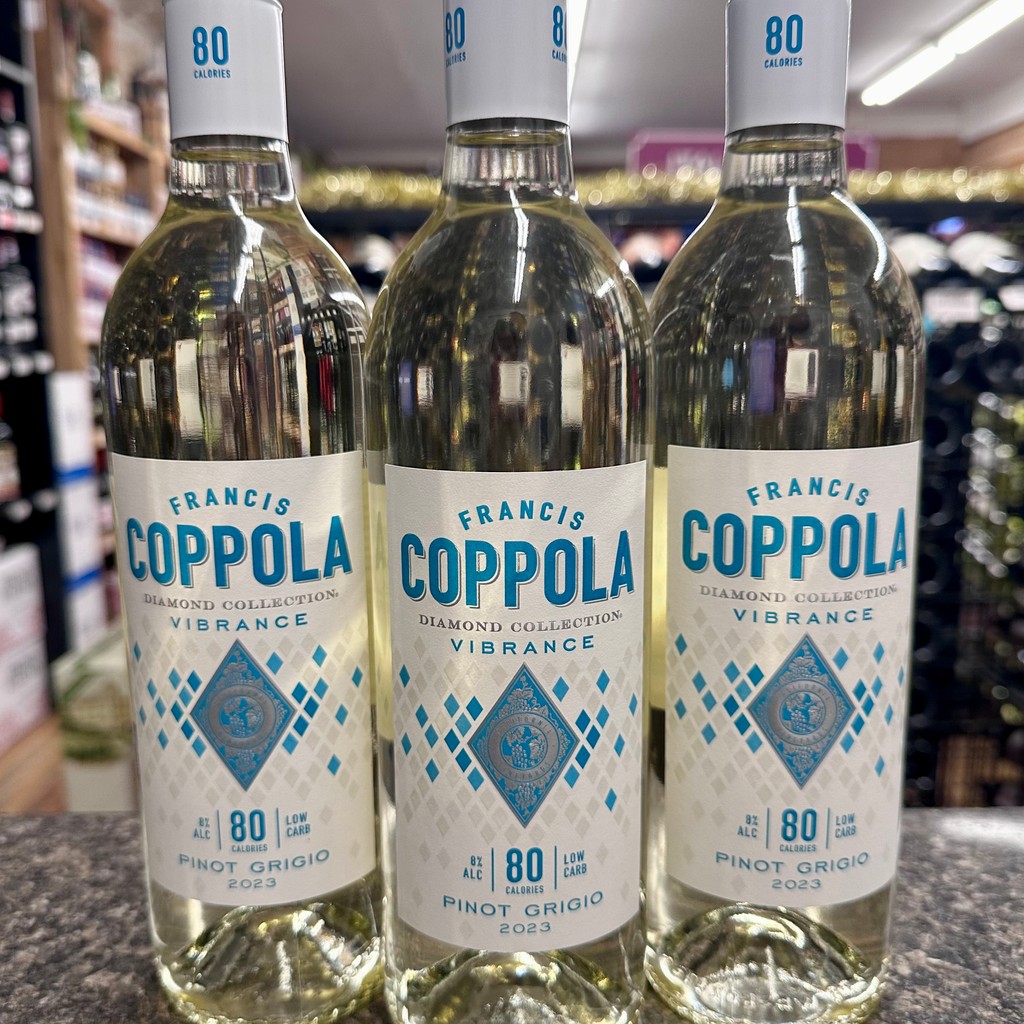ElmaLiquor's tweet image. 🥂Stay on top of those resolutions with this crisp low-cal Pinot Grigio from Coppola Wine✨

#elmaliquor #coppolawine #diamondcollection #lowcalwine