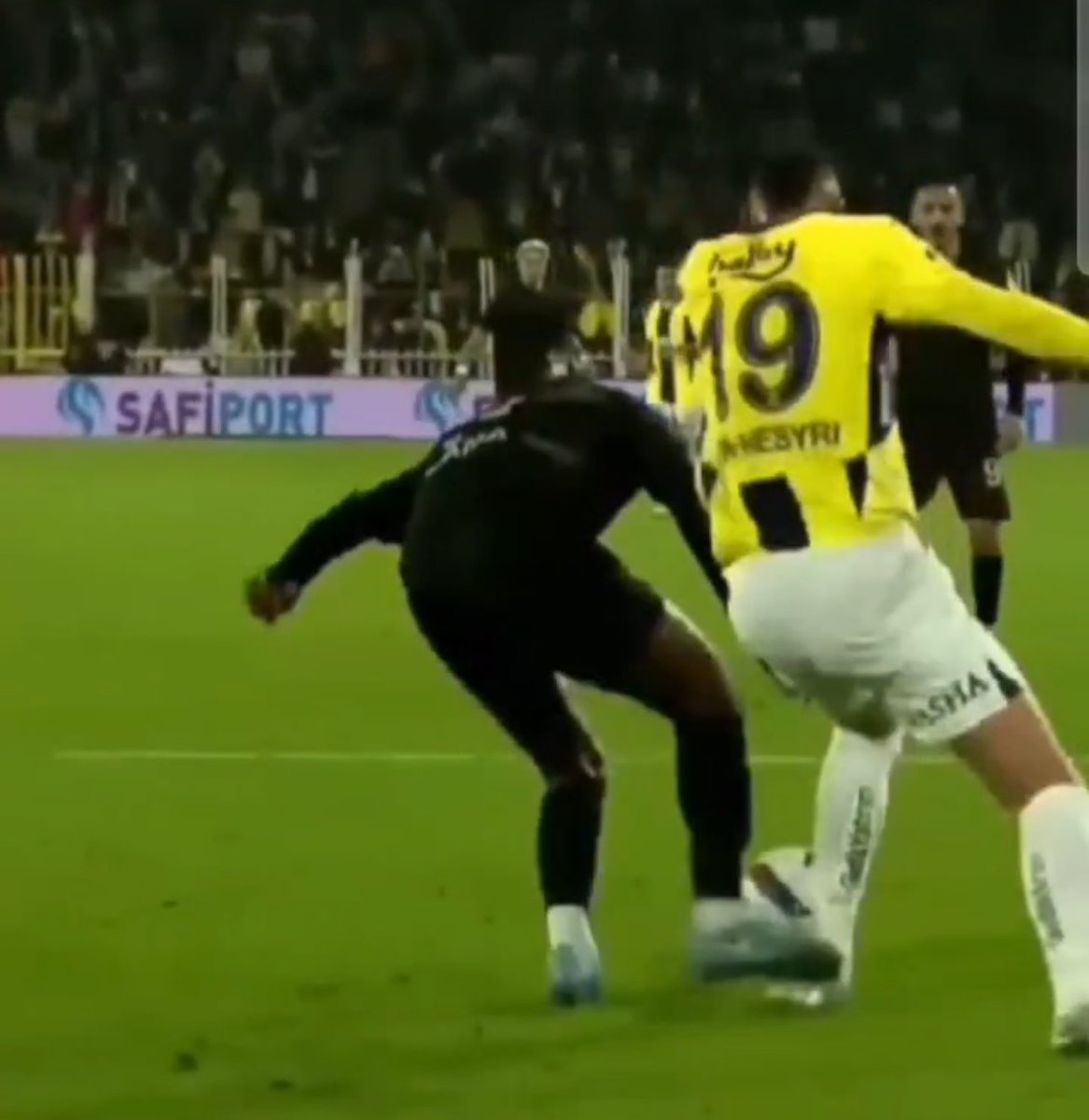 TRIO Programına göre, Süper Lig'de verilmeyen penaltılar.

1. Fenerbahçe (11)
2. Beşiktaş (6)
3. Kasımpaşa (5)
4. Rizespor (5)
5. Sivaspor (4)
6. Trabzonspor (3)
7. Bodrum FK (3)