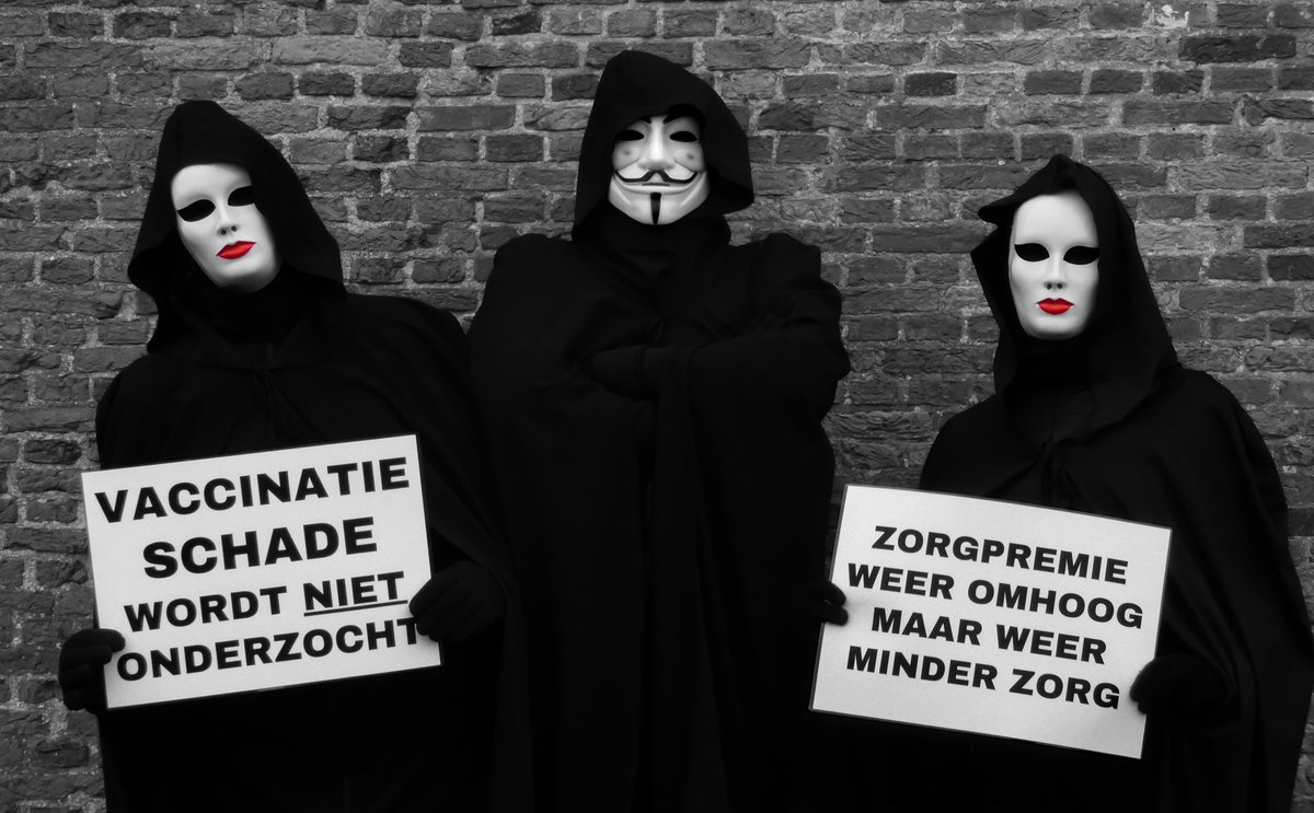 Daveys_Place's tweet photo. Vandaag 6 januari 2025 is de dag van de vaccinatieschade. 

Sinds 2021 zien we een zorgwekkend patroon:
📈 Onverklaarbare oversterfte.
📅 Precies sinds we gezonde mensen zijn gaan vaccineren.

#vaccinatie #VaccinatieSchade #oversterfte #plots #zorg #zorgpremie https://t.co/apkEs7B79j