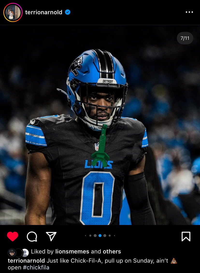 detroitkait's tweet image. that caption lmfaoooo