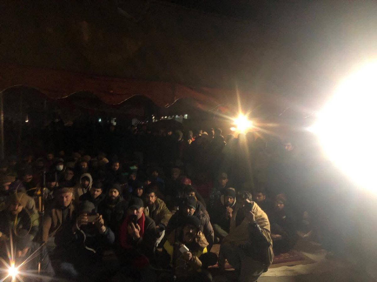 The_North_Blood's tweet photo. Protests in Hunza, wheel jam and shutter down strike announced from tomorrow. Women and children will participate in the Hunza protest sit-in from tomorrow. All entrances to Hunza will be closed.

#Hunzukux #BabaJan #Hunza @dw_hotspotasia @BBCUrdu @CNN @indyurdu @dawn_com https://t.co/2ZuTKNAGFJ