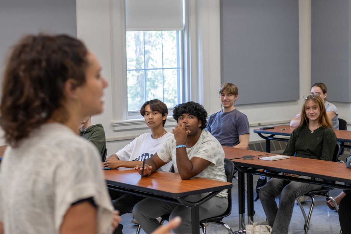 MCC's Spring 2025 semester will start on Tuesday, January 21. Ahead of the semester, professionals from across the college are offering strategies and support to help new and returning students set themselves up for success. ow.ly/A5Rv50UAtWj