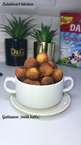 Shin kuna neman MADARA da ta dace don ba alewarku(Gullisuwa) (Milk Balls) ɗanɗano da daɗi? DANO CIKAKKEN MADARA yana nan don yi muku hidima mafi kyau kuma a farashi mai araha, akwai gram 800 da 350. Kano State