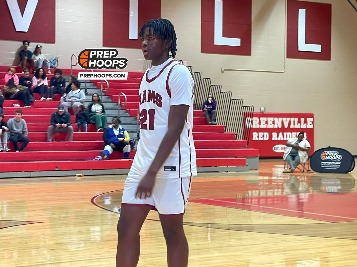 PrepHoopsSC's tweet photo. Prep Hoops SC Showcase: New Names for the Database https://t.co/dLZtRsBZ5F @tyjjones1_ @laurenshoops @CoachMarcell https://t.co/zWSqEr9wOO