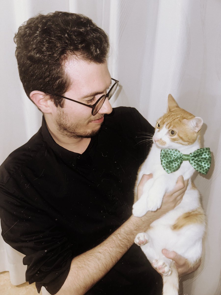 yobecneliseht's tweet image. Es muy tarde ya para felicitar el año nuevo? 🥂🎉 #internetexplorer