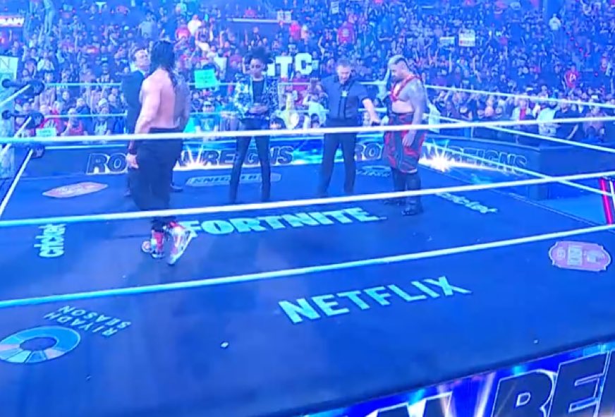 WrestleOps's tweet photo. The ring is filled with sponsors.

#RAWonNetflix  | #WWEonNetflix https://t.co/EfjuLq8Sq0