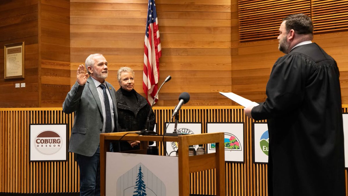 Lane County Gov tweet media