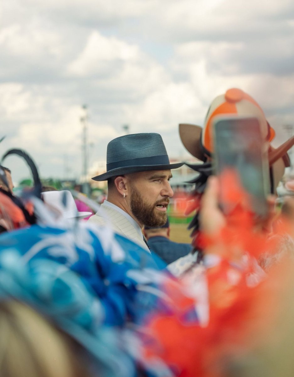 whoistayvis's tweet image. #WPMOYChallenge + @tkelce