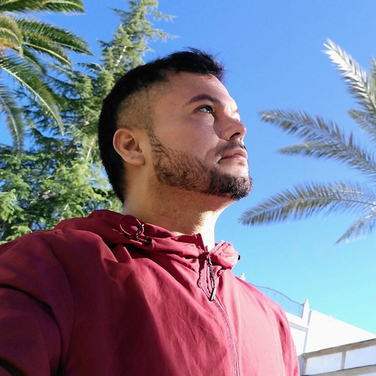 Lucamo8's tweet photo. #NuevaFotoDePerfil https://t.co/4b4uCds5r4
