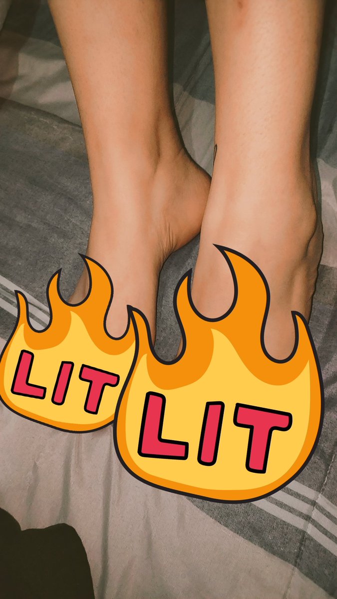 greys_g7's tweet photo. Venta de contenido al DM
Solo personas que realmente paguen.
selling feet photos to DM 
only people who pay.
#feet
#nailsRed https://t.co/hdtUhUFsOI