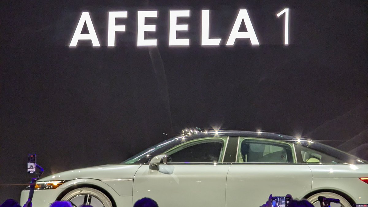 Techylyte's tweet photo. Afeela 1 Origin: $89,900
Afeela 1 Signature: $102,900
#CES2025 #sony #sonyafeela https://t.co/7cfNrnbkcs