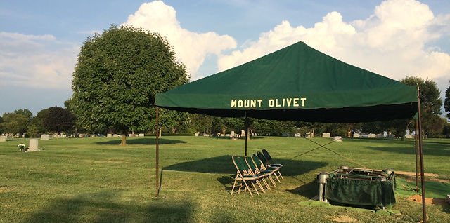 FrederickCounty's tweet photo. Their cemetery experts are here to help you
515 S Market St, Frederick, MD 21701, USA
info@mtolivetcemeteryinc.com
Mount Olivet Cemetery - Frederick, MD

📞(301) 662-1164 🪦

Own a local business? Join https://t.co/mEdznV3jZw - #shoplocal #frederickbusiness #maryland https://t.co/C9zArddBFM