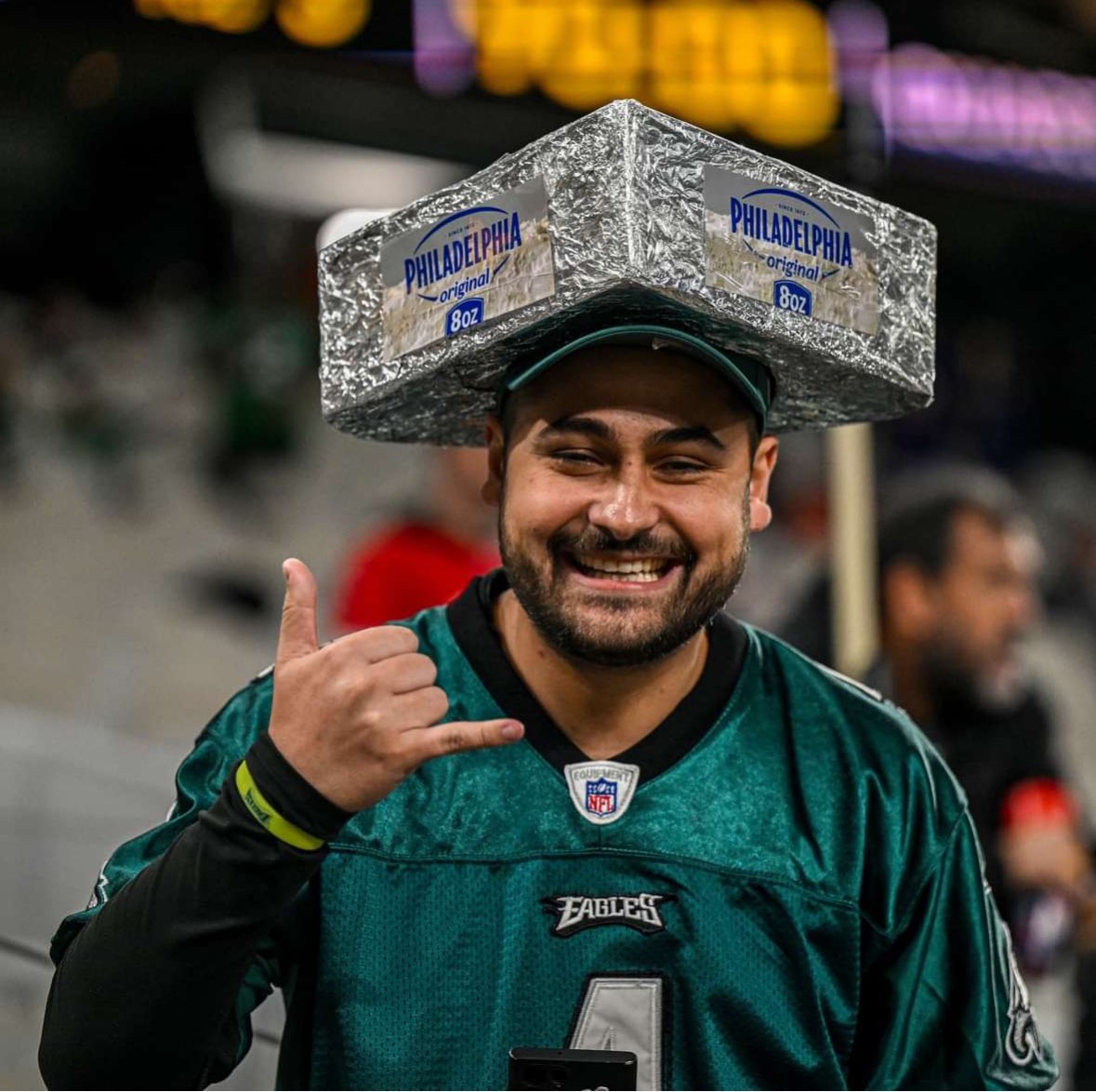 cleggsmith21's tweet photo. @p0lisht0m @espn @packers @P_Squared52 The only cheesehead we recognize https://t.co/gBAmWFF80q