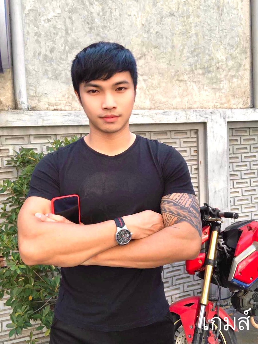 AiunPinklaoMassage tweet media