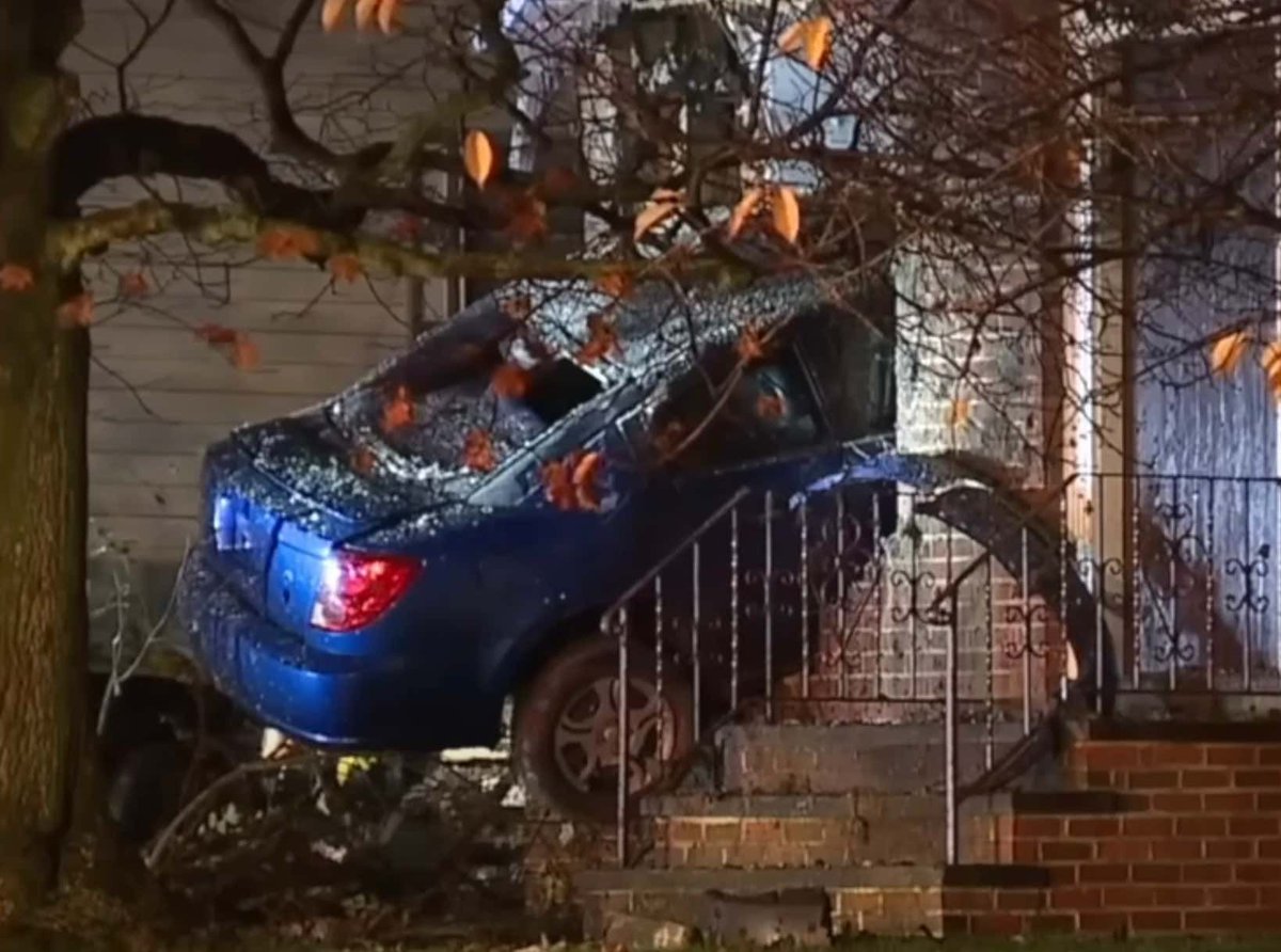 Cleveland Man Is Going To War With Local Government Because Cars Won't Stop Crashing Into His House Like The Kool-Aid Man buff.ly/424835B