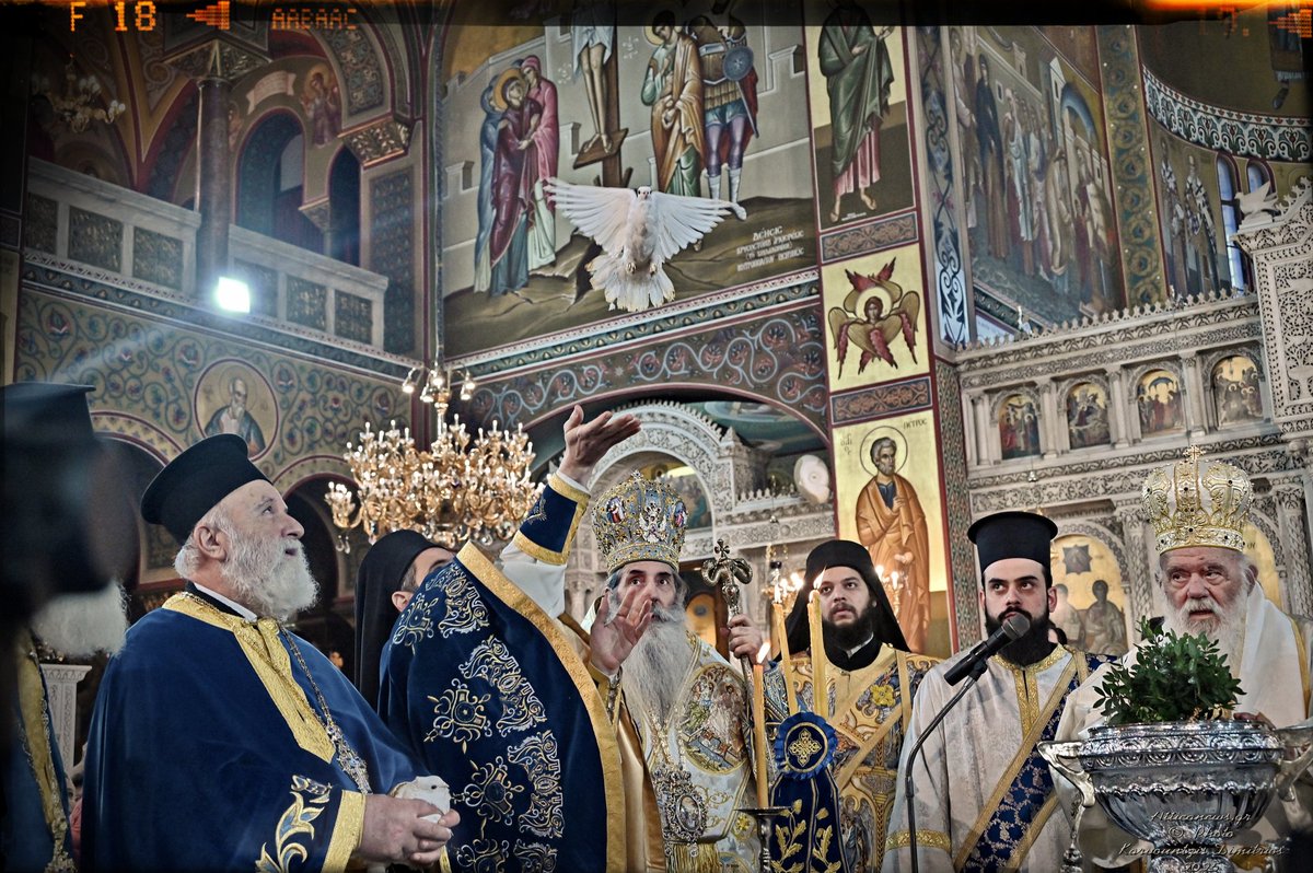 DKarvountzis's tweet photo. "Θεοφάνεια/Epiphany"
Χρόνια Πολλά
#press #pressphotography #photograph #photography #phoreporter #photojournalism #photojournalist #piraeus #colourphotography #sea #cross #christian #christianity #orthodoxy #religion #epiphany #copywrite #allrightsreserved #dimitrios_karvountzis https://t.co/Ss4KI9McmX