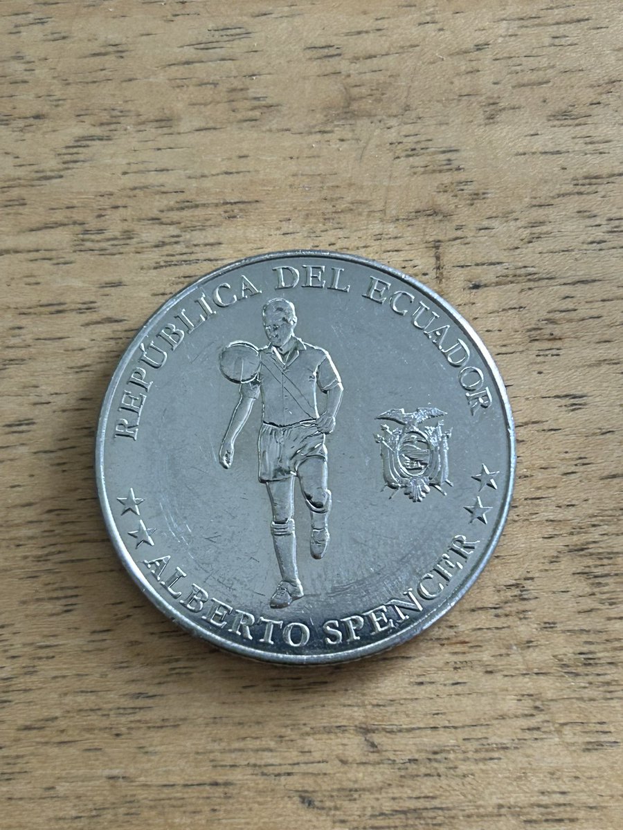 <a href="/Alfonso_Laso/">Alfonso Laso Ayala</a> <a href="/reijournalist/">Reinaldo Romero</a> <a href="/PatricioJDiaz/">Patricio Javier Díaz</a> <a href="/chacasalas/">Carlos Edwin Salas</a> <a href="/PatoGranjaT/">Patricio X Granja T</a> <a href="/maitemontalvog/">Maité Montalvo</a> <a href="/andevillamarin/">Andrés Villamarín Espinel</a> <a href="/domingovalencia/">Domingo Valencia Laso</a> primera vez que veo…2023 ha sido