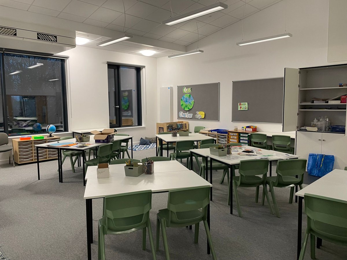 mideduteam's tweet photo. After lots of hard work over the last week Easthouses PS is ready to welcome @MayfieldPS children tomorrow. #teameffort #welldoneeveryone https://t.co/ah0KhFPog2