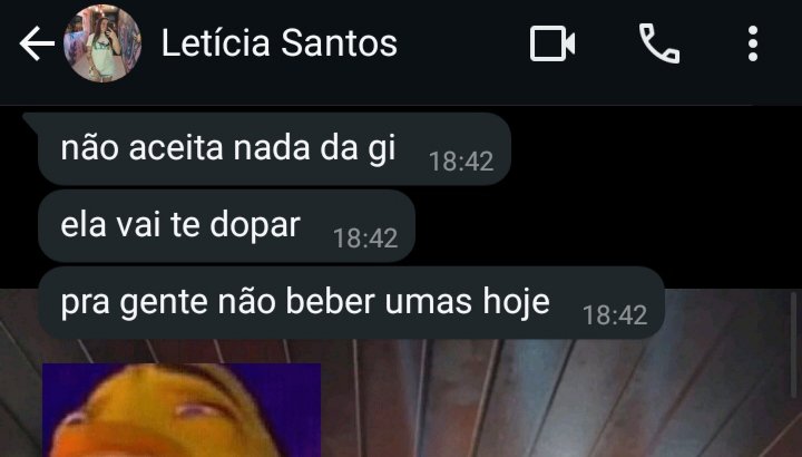 Tami_carolineee's tweet photo. Não tô aguentando 🤣🤣🤣 https://t.co/GzECtTnokG