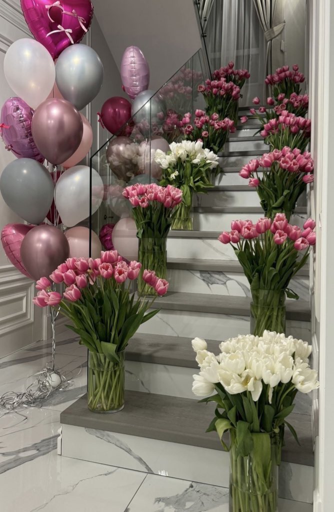 i3Moment's tweet image. Tulips 🌷