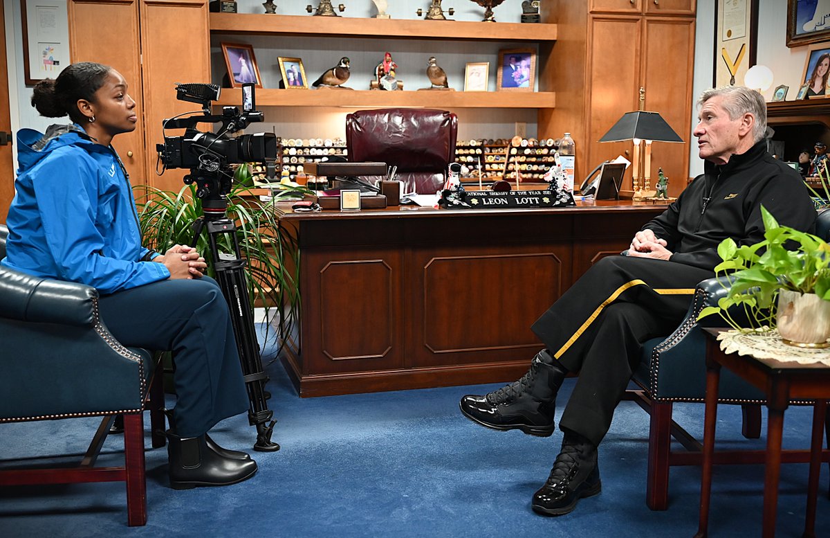 RCSD's tweet photo. Sheriff Lott was interviewed by @WACHFOX reporter Kei'Yona Jordon on the departments new Parent Initiative that could hold parents responsible for their children's illegal activities.
Tune-in to WACH FOX57 News at 5:00 p.m. to see the interview.
#TeamRCSD #WACHFOX #responsible https://t.co/YFeuBlmRqv