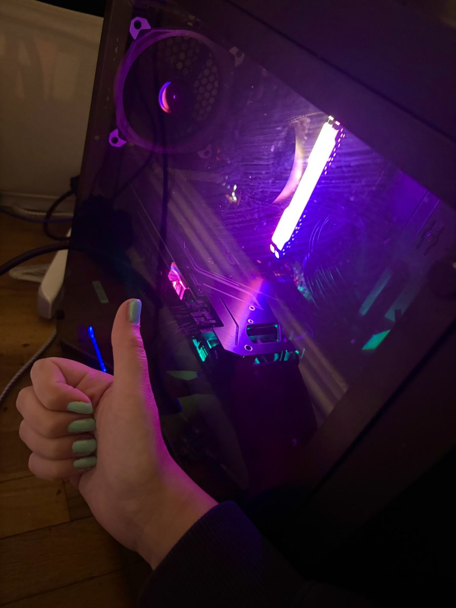 ya girl finally got a functioning computer for gaming and video editing!!! ✨🥳 lmk what PC games I need to play!!