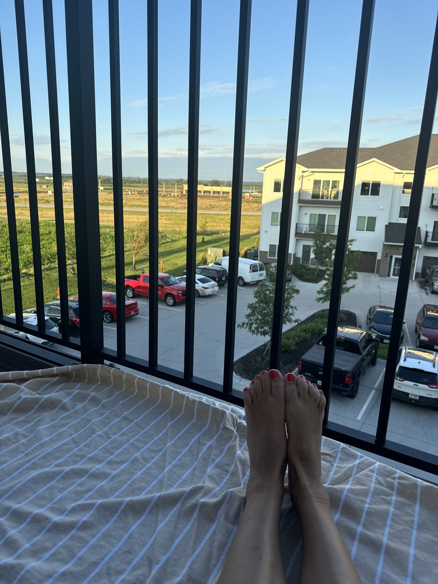 a_sscott's tweet photo. https://t.co/TXnKGcVy6d
#feetpics #feetfinder #feetfetish #redtoes #feet #footfetısh https://t.co/da7muUD0kP
