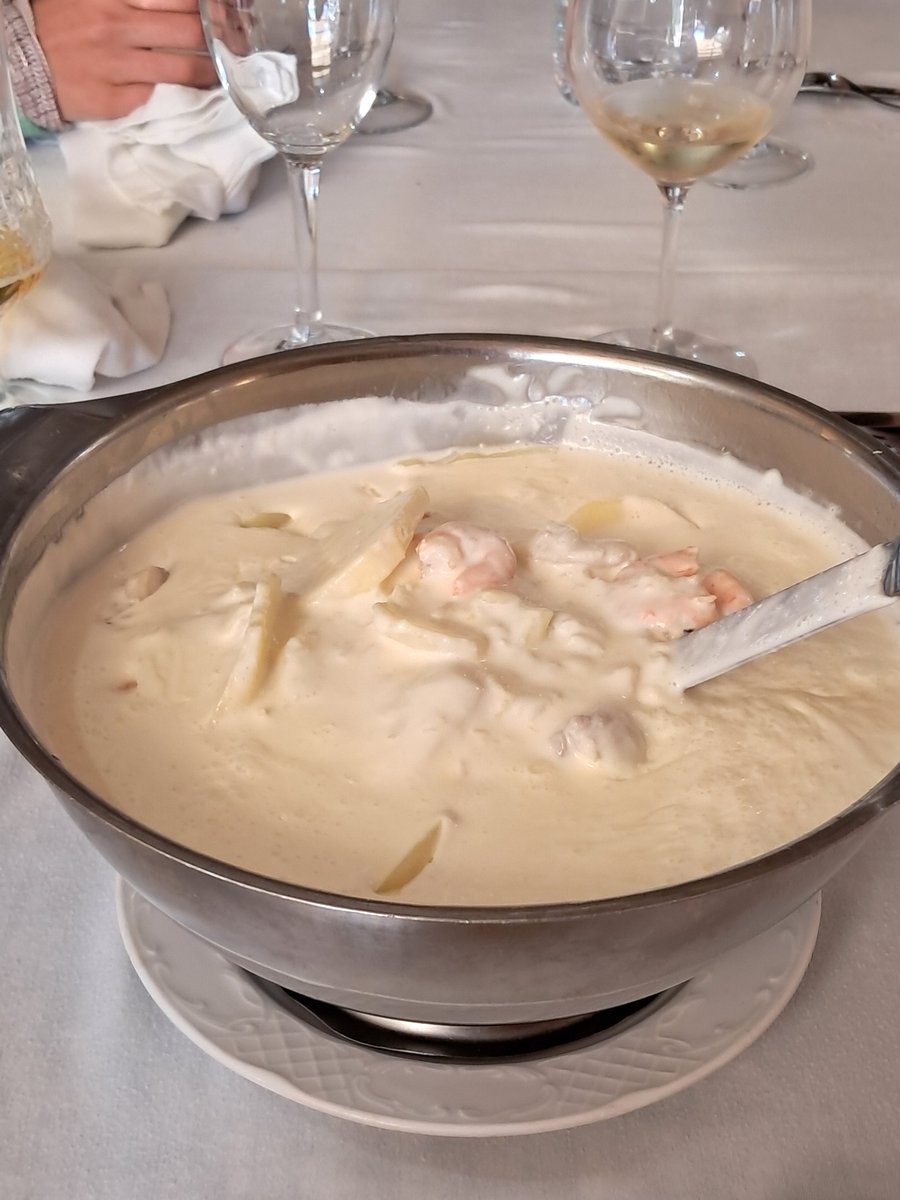 comebebeama69's tweet photo. Último #Gazpachuelo y #ArrozCaldoso de la temporada en RESTAURANTE EL FARO por merecidas vacaciones #ArroyodelaMiel #Benalmádena #Málaga #CocinaHonesta #raciones #vinos #Rusa #Marisco #Pescado #Servicio10 #CalidadPrecio #Amimegusta volverán el 14 de Febrero 2025 #Gracias https://t.co/6pSapmwJVx