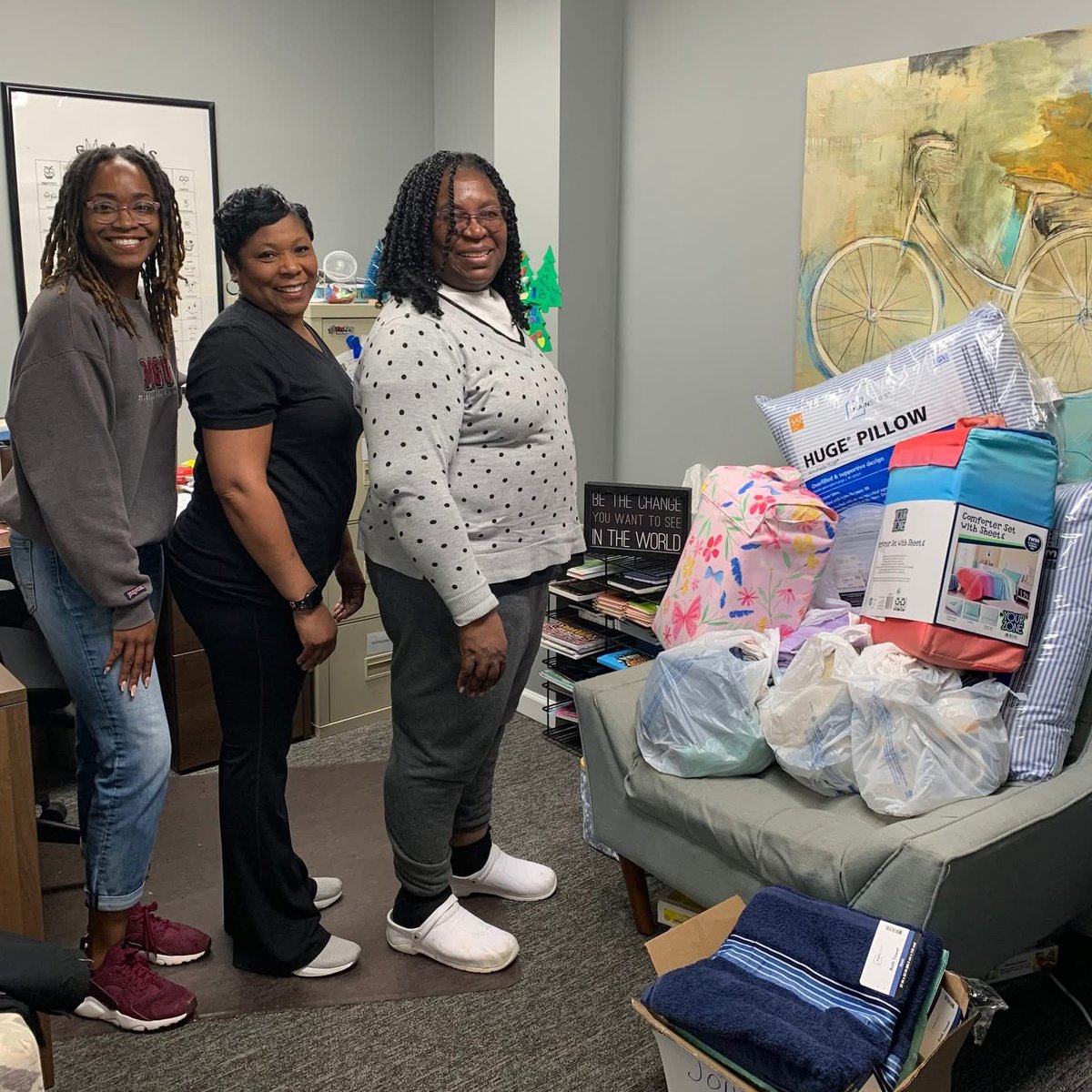 sallykatewinter's tweet photo. THANK YOU to all those who donated this Holiday season! The support truly is incredible and never ceases to amaze us! https://t.co/mCXo4A5BwW