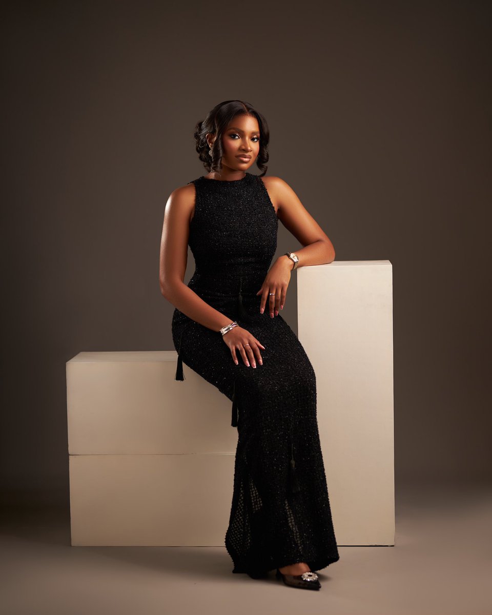 LedoNwilene's tweet photo. Thank You Jesus for life and a new year! This year’s special, extra special. Happy birthday, Omologo! Shine and soar! 🤍✨ https://t.co/FyCWO1zt9h