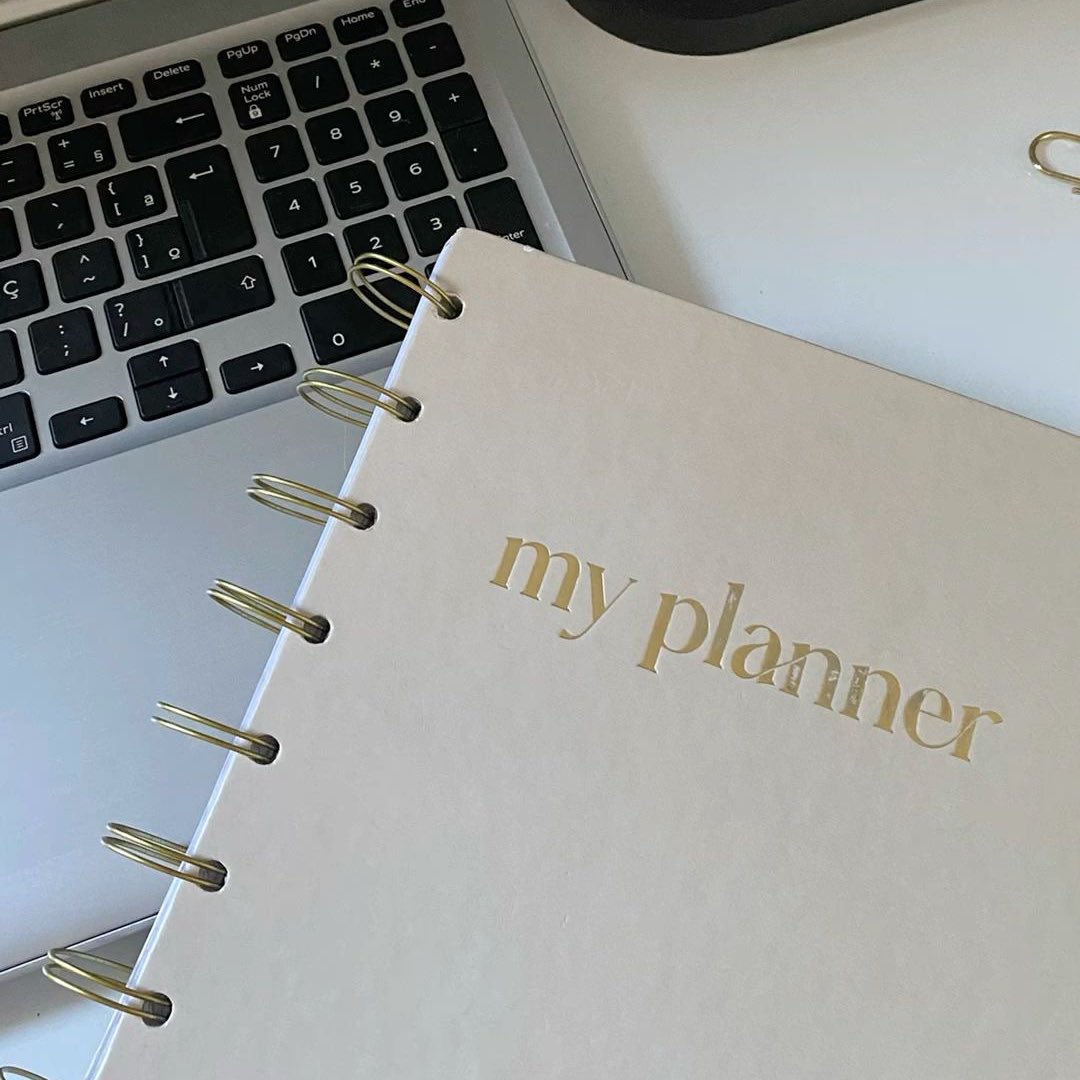 ⠀⠀⠀      𓂃   ꜞꜝ  apps que puedes usar  
⠀⠀⠀  ⠀⠀⠀ para ser tu mejor versión  𓂃   ꜞꜝ

— by 🐙