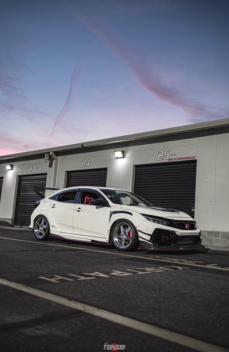 Sue Vang tweet media