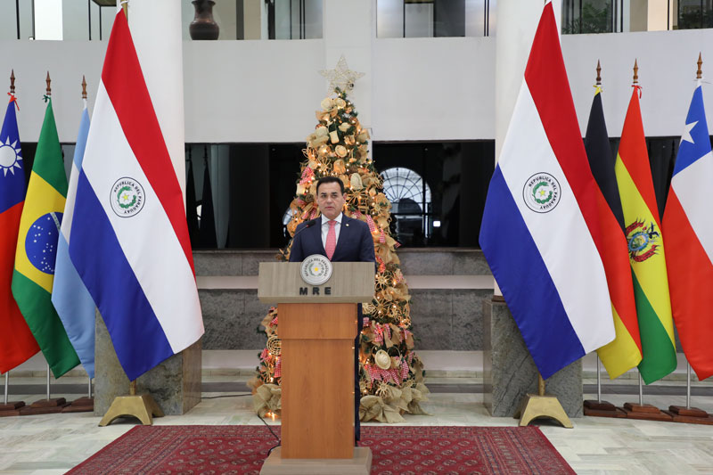 Paraguay reconoce a Edmundo González como presidente electo de Venezuela.

➡️lc.cx/UNt1Kf