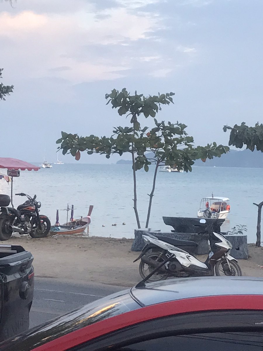 Hallmork's tweet image. Just sitting here having a beer and people watching. ❤️#Rawai