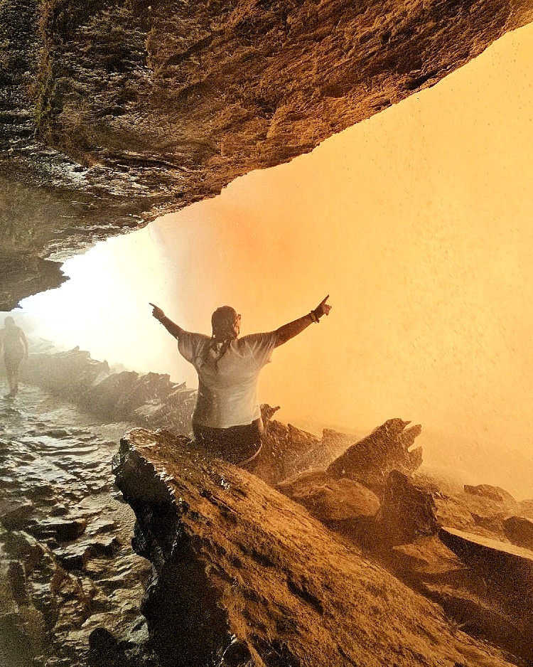 MonikaCortez's tweet photo. Una de mis fotos más top del 2024 fue en Canaima (Venezuela) @BirratourEsp @SchoolSTJ #HeymondoBirratour https://t.co/hNTqxpocL6