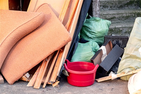 With Christmas and New Year over, chances are you may have some old items you want to get rid of.
Let your fingers do all the heavy lifting by booking a hardwaste collection online.
Don't dump, book a collection now!
bit.ly/3xPo8KI