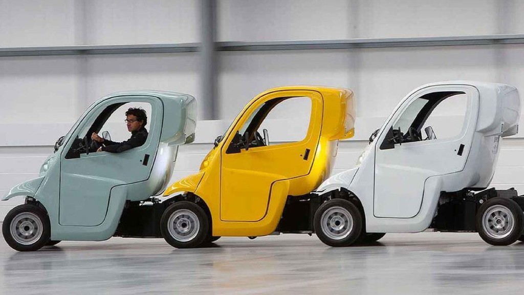 core77's tweet photo. #MicroEVs That Link, Like an ESG Centipede π
French startup Metacar #Mobility Systems has developed a compact EV called Kiwee. Intended for car-sharing services in urban centers, the micro-vehicle can link to its brethren.
Read the full story on Core77: https://t.co/kNGlFHkddj https://t.co/h8dti8RecV