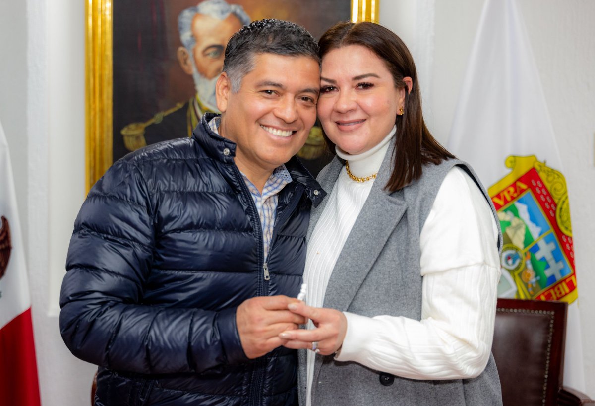 davidsanchezi's tweet photo. Nada como comenzar el año con la calidez de nuestras tradiciones. ¡Feliz Día de Reyes, Coacalco! 
¿A quién más le salió el Niño Dios en la rosca? https://t.co/BicWGX1riV
