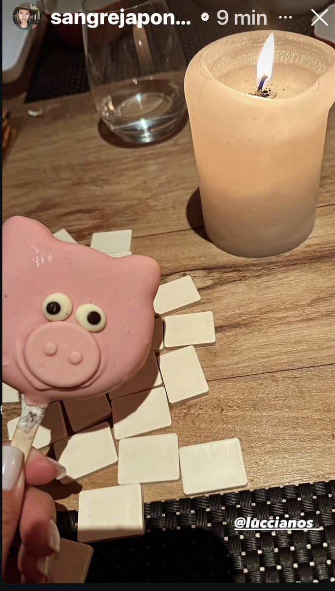 12Maibj's tweet image. La detesto por dios, el día que Wanda la agarre de los pelos va a ser el día más feliz de mí vida. Es una trola provocadora de mierda.