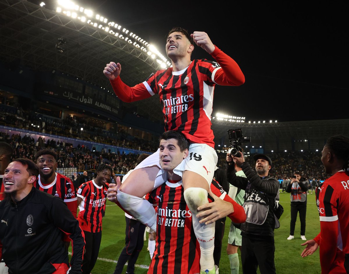 Theo Hernandez tweet media