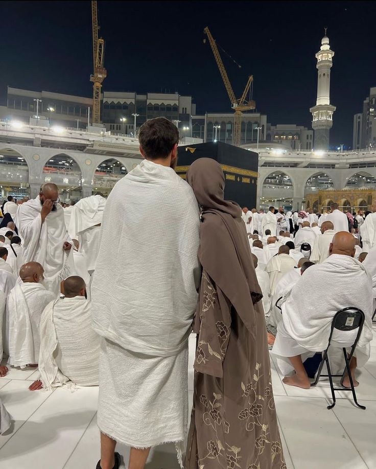 Alhamdhulillaah's tweet photo. ربنا هب لنا من أزواجنا وذرياتنا قرة أعين واجعلنا للمتقين إماما

[Rabbanā hab lanā min azwājinā waḏurriyyātinā qurrata aʿyunin wa-jaʿalnā lilmuttaqīna imāmā]

Our Lord, give us joy in our spouses and offspring. Make us good examples to those who are aware of You https://t.co/OiGAvlojlF