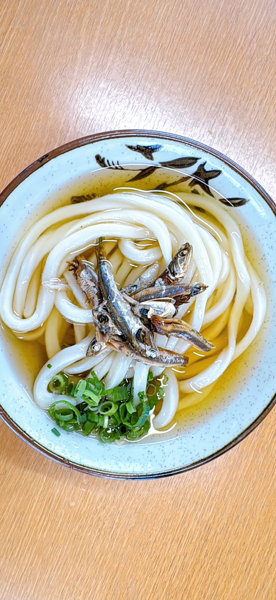 おはようおはようございます😃
1月7日(火)
上戸うどん6時〜営業です❗️
本日もよろしくお願いします🤲