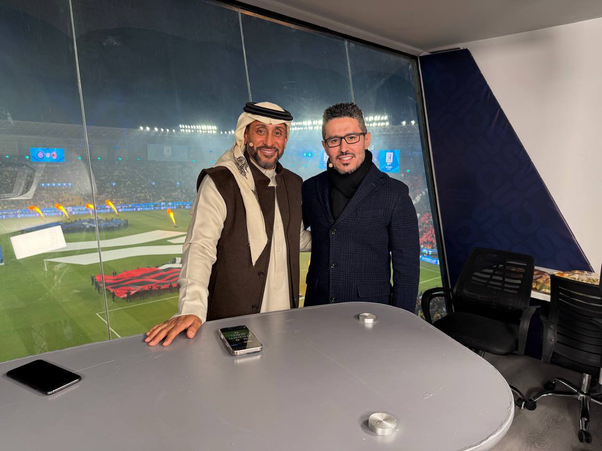 Ahmed1Afify's tweet image. يوم اخر جميل بالرياض
مع الحبايب @albakertv @SamiAlJaber 
مبروك لجماهير ميلان ❤️🖤