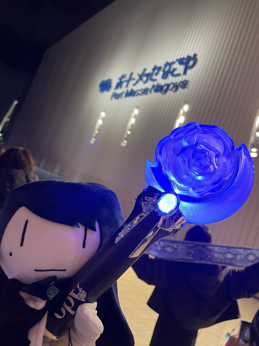 kei0935's tweet photo. @ado1024imokenp もう遅いですか？😭😭
モナリザの横顔！愛知公演最高でした😭😭😭😭😭😭😭😭😭😭😭😭😭😭
愛知に来てくれてありがとうございました😭

上手く撮れた自慢の1枚です📸 https://t.co/p5cVm6sUZi