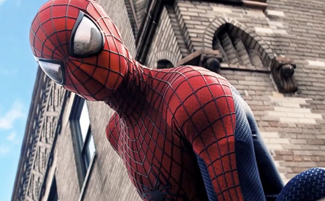 JoshuaM37848390's tweet photo. Which Spider-Man suit is better? https://t.co/SMV6q15sEF