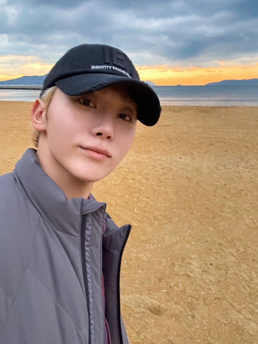 Mi_Ju17's tweet photo. ■Seungkwan en Weverse 
#SEVENTEEN @pledis_17 

🍊: Carats~ Han visto el teaser de BSS? Regresé después de la práctica, pero tal vez porque ha pasado un tiempo desde que estuve nervioso, no pude dormir ㅎ y tuve que salir de casa temprano mañana 😇+ https://t.co/iLgup6eKV3