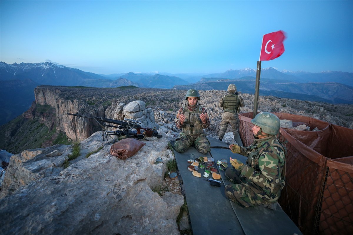 🇹🇷 MiLLi TAKiP 🇹🇷♥️ ÖNCE VATAN🇹🇷 #geritakip tweet media