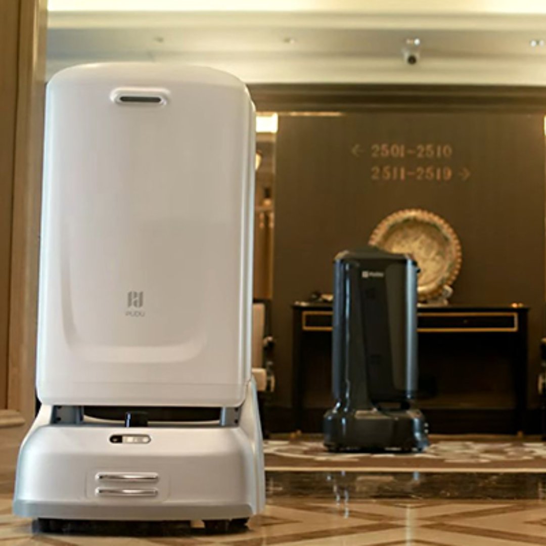 Service_Robots's tweet image. Why settle for less when Alfred can keep things running smoothly 24/7?
👉 Ready to give Alfred a shift? Get a quote today and see how he can transform your hotel!
#HotelAutomation #ServiceRobotics #HospitalityTech #FutureOfService