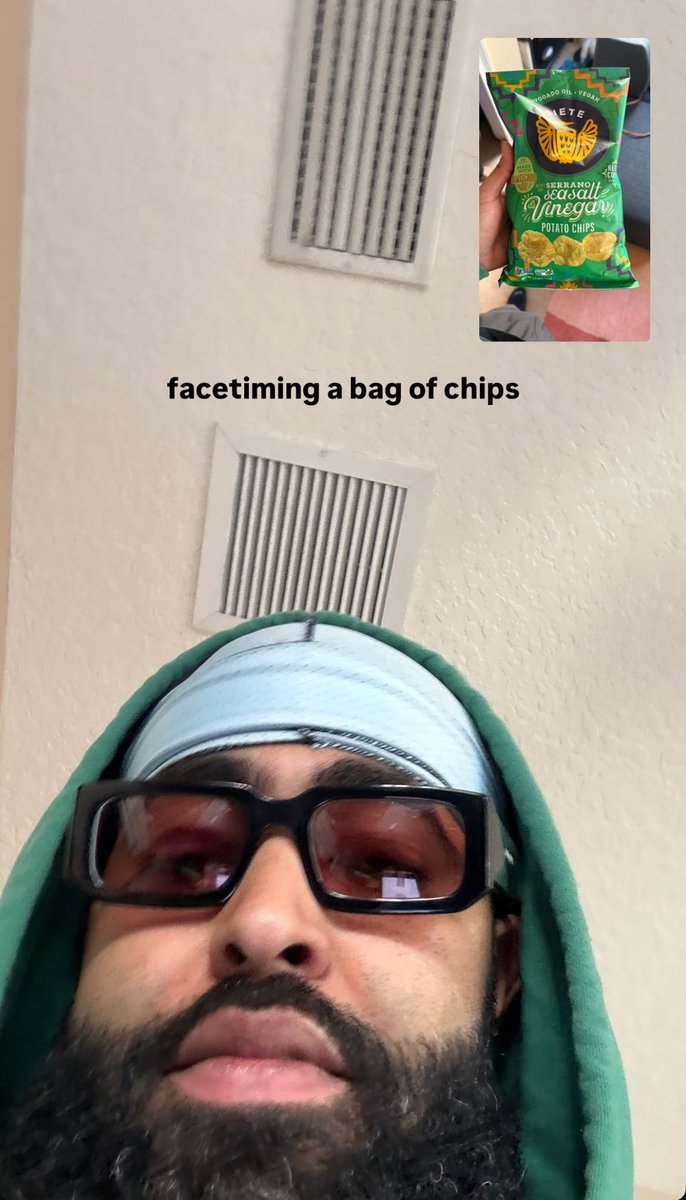 no context random order screenshots (@4yecaps) on Twitter photo 